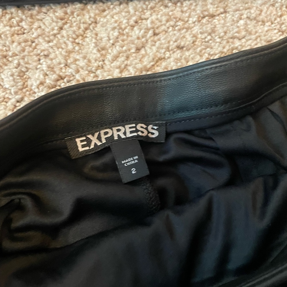 2 Piece Sequin Set From Express! Top Size Small, … - image 5